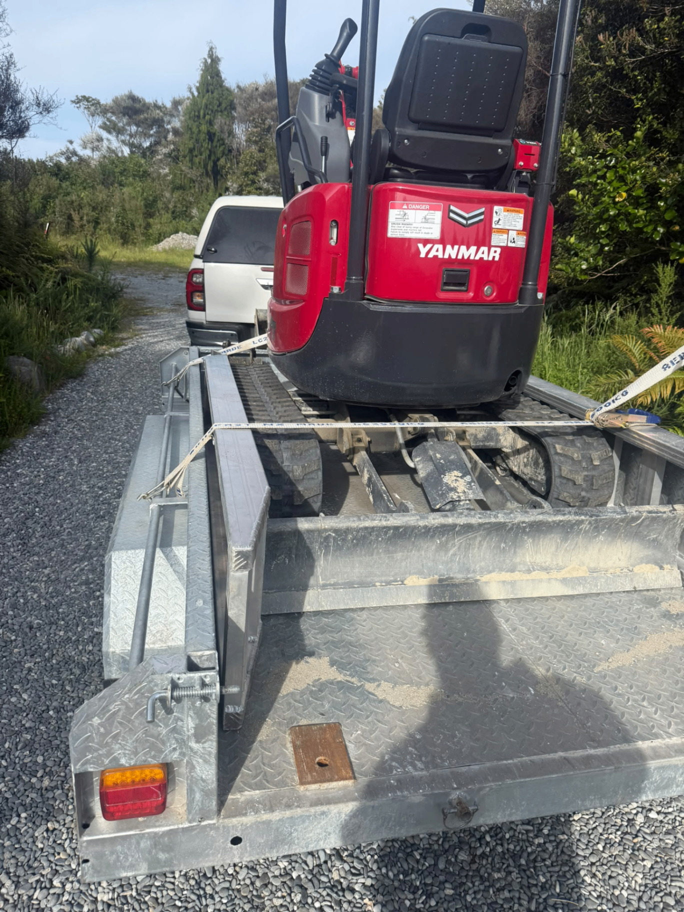 Yanmar Digger Transport