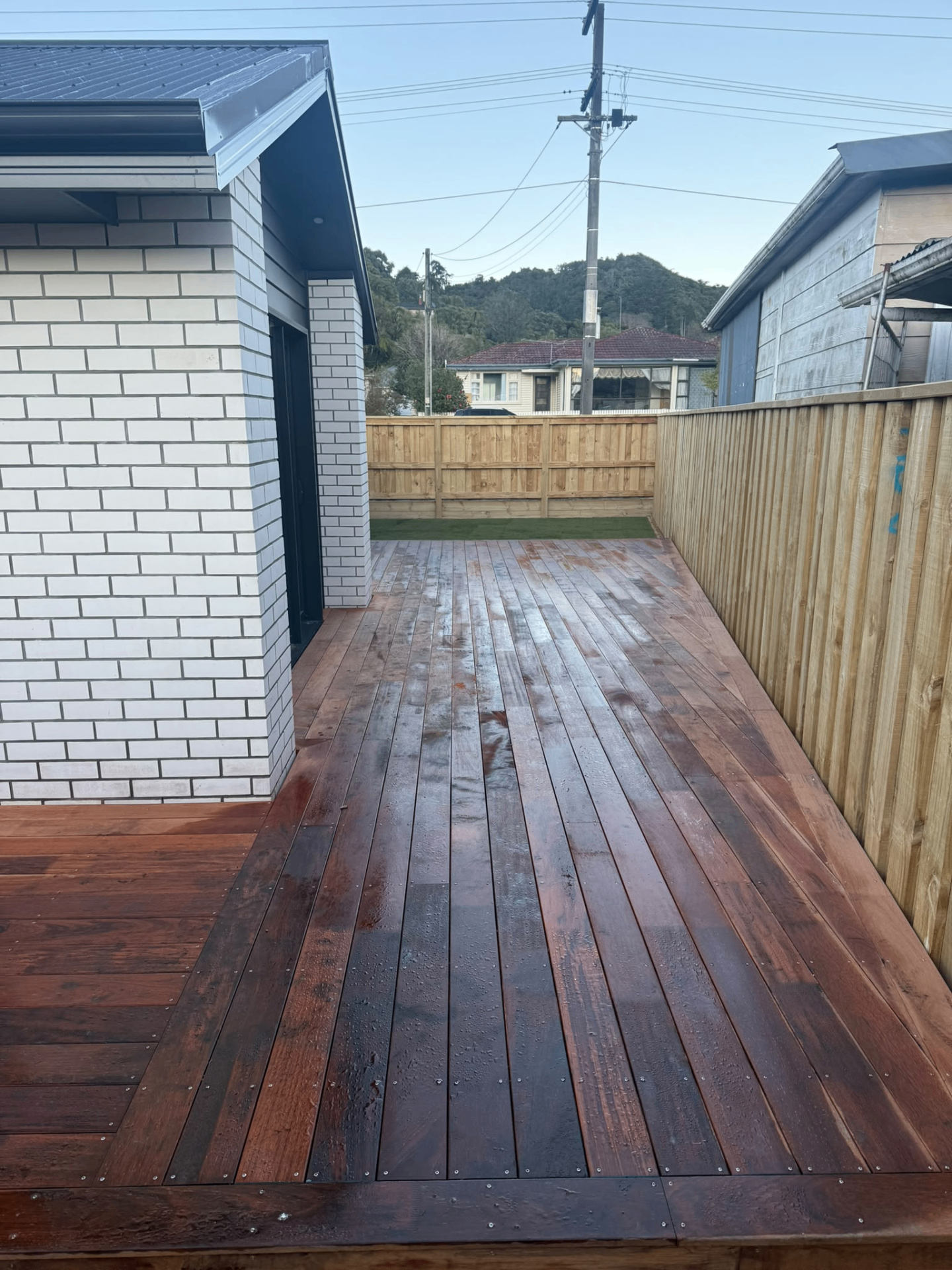 Side Access Decking & Fence